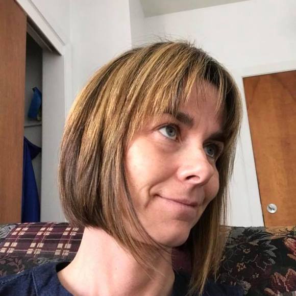 Profile Picture of Sandra Royer (@sanroyer) on Poshmark