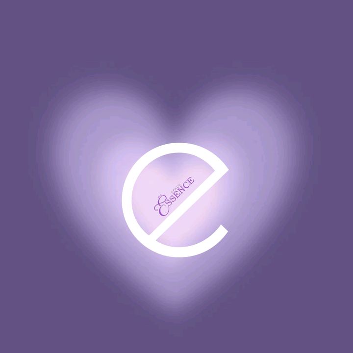Profile Picture of essence (@essence_mwh) on Tiktok