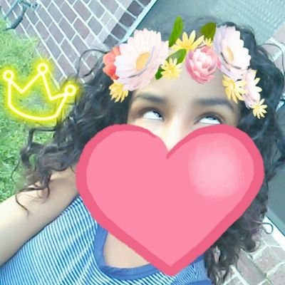 Profile Picture of Chanelle Holmes (@queenchanelle0) on Twitter