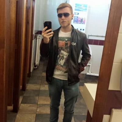 Profile Picture of Michael Dodsworth (@Gunslinger1992) on Twitter