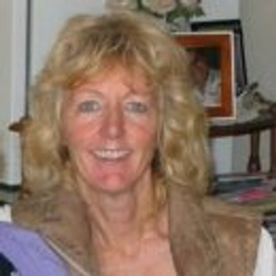 Profile Picture of Debbie Christie (@stretch4rd) on Twitter