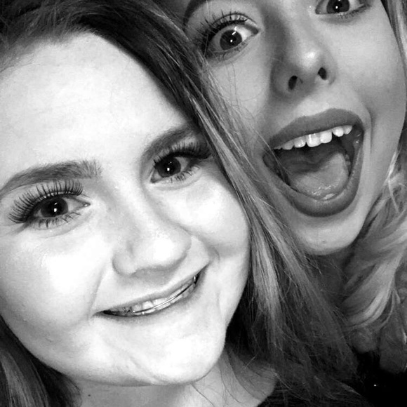 Profile Picture of Alyssa Ledbetter (@alyssalanea169) on Poshmark