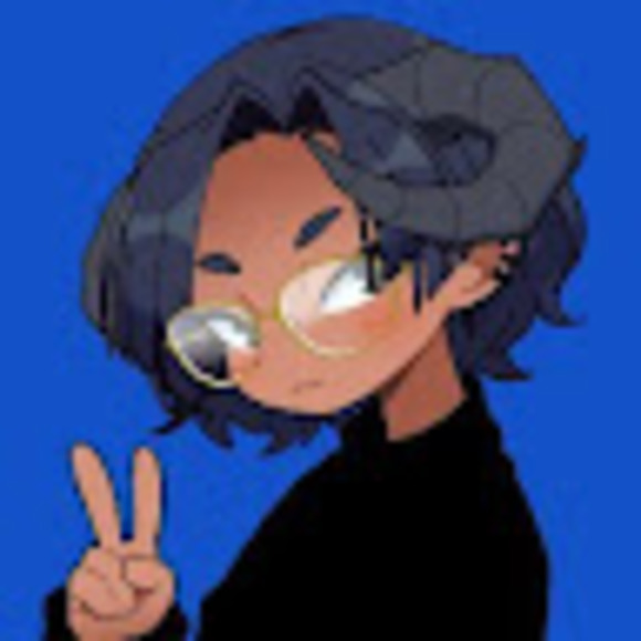 Profile Picture of Kate Lim (@hojiniel) on Poshmark