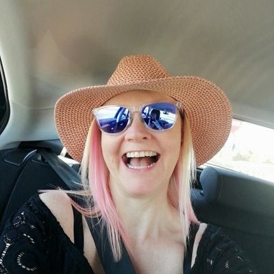 Profile Picture of Amanda Davidson (@AmandaD459) on Twitter