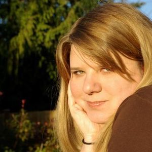 Profile Picture of Leah Preston (@leahpreston) on Myspace