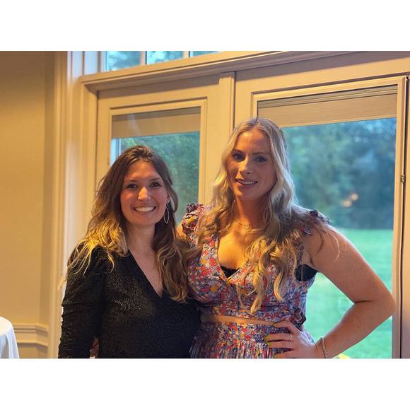 Profile Picture of Nellie Kennedy (@nelliekennedy11) on Poshmark