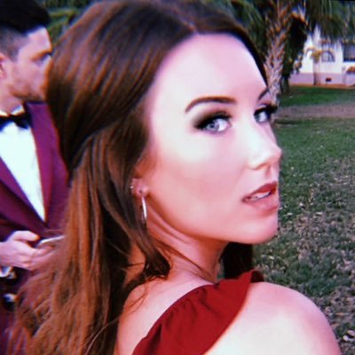 Profile Picture of Rebecca Luckman (@rebeccaluckman) on Twitter