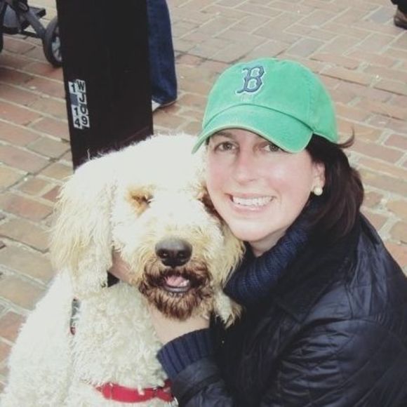 Profile Picture of Jen Millikin (@pepper_millikin) on Poshmark