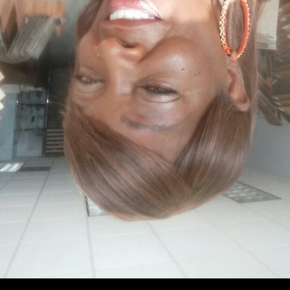 Profile Picture of Stella Keller (@stellak1) on Poshmark