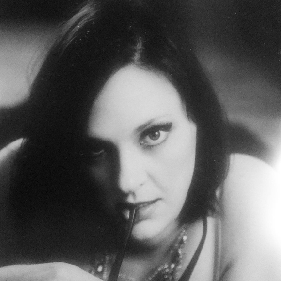 Profile Picture of Jenica Moyes helmstetler (@jenicah) on Poshmark