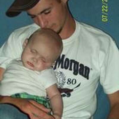 Profile Picture of Tony Schroder (@Tonyotool) on Twitter