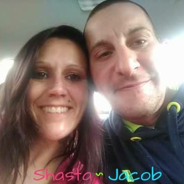 Profile Picture of Shasta & Jacob Lowman (@ShastaLowman) on Twitter