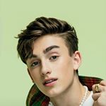 Profile Picture of john follows ☁️💌🌈 (@catchyjohnnyo) on Instagram