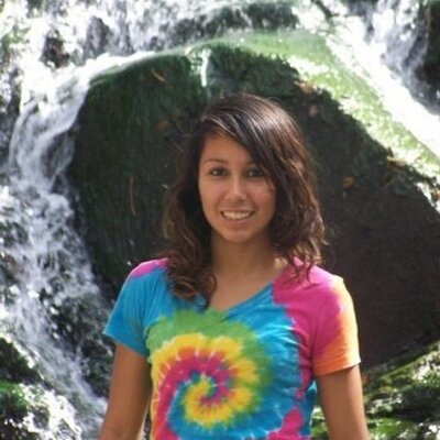 Profile Picture of Bobbie Koch (@bobbsx3) on Twitter