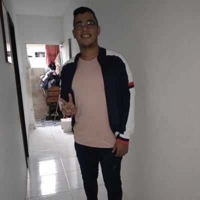 Profile Picture of Edwin Saez (@EdwinSa79011441) on Twitter