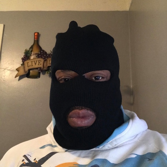 Profile Picture of Luchey Foelife (@bobojohnson74) on Poshmark