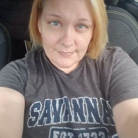 Profile Picture of Andrea Peacock (@fancy9590) on Pinterest