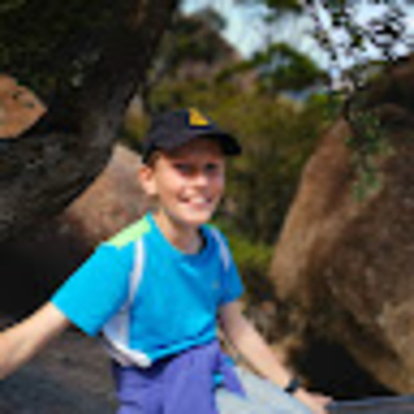 Profile Picture of Jacob Agnew (@person8346432) on Poshmark