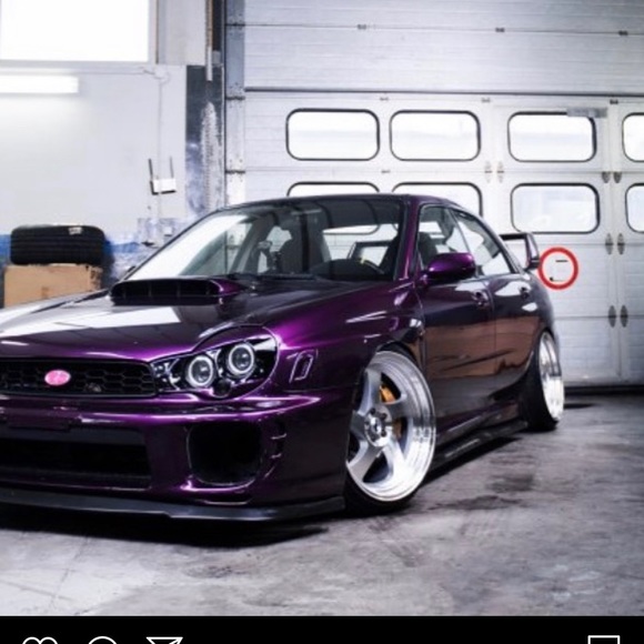 Profile Picture of Bryan Dias (@bryandias) on Poshmark