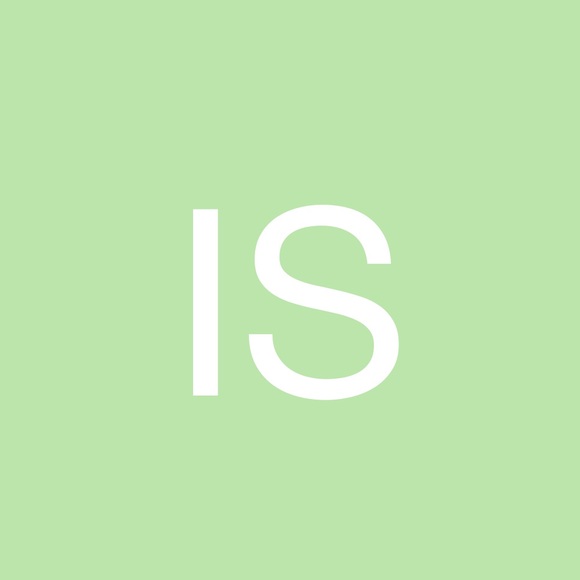 Profile Picture of Indra Sawh (@indrasawh) on Poshmark