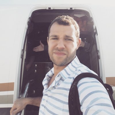 Profile Picture of Joshua Kushner (@BravingtheNight) on Twitter