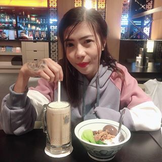 Profile Picture of 金龙 (Kim long) (@&) on Facebook