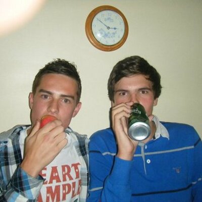 Profile Picture of Luke Slade (@GetLaidWivSlade) on Twitter