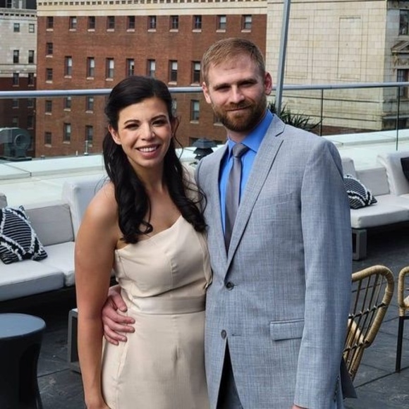 Profile Picture of Kate Hilvers (@katehilvers) on Poshmark