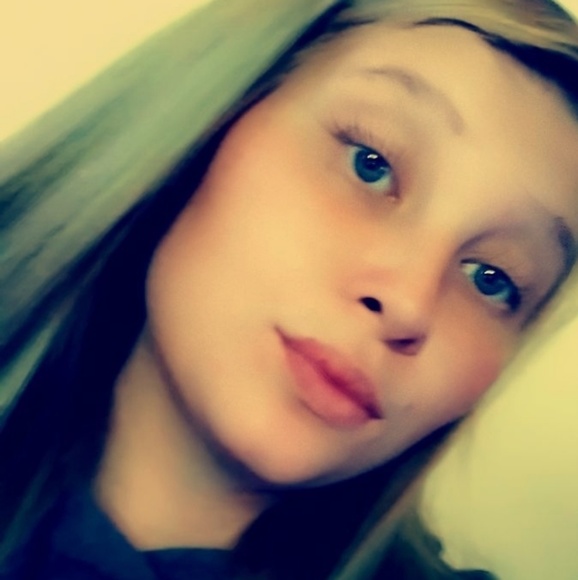 Profile Picture of Daniel Amerson (@dea_amerson) on Poshmark