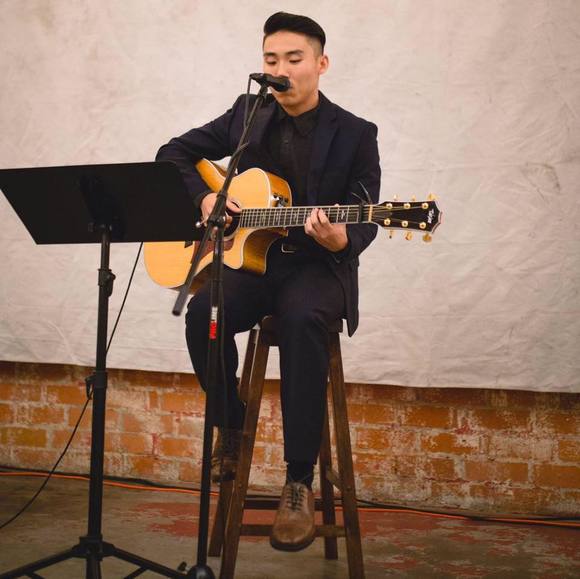 Profile Picture of David Hwang (@dh2057) on Poshmark