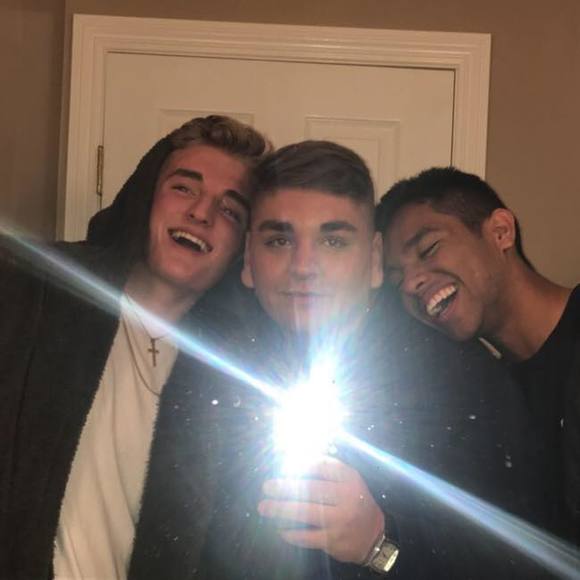 Profile Picture of Kyle Day (@kyleday828) on Poshmark