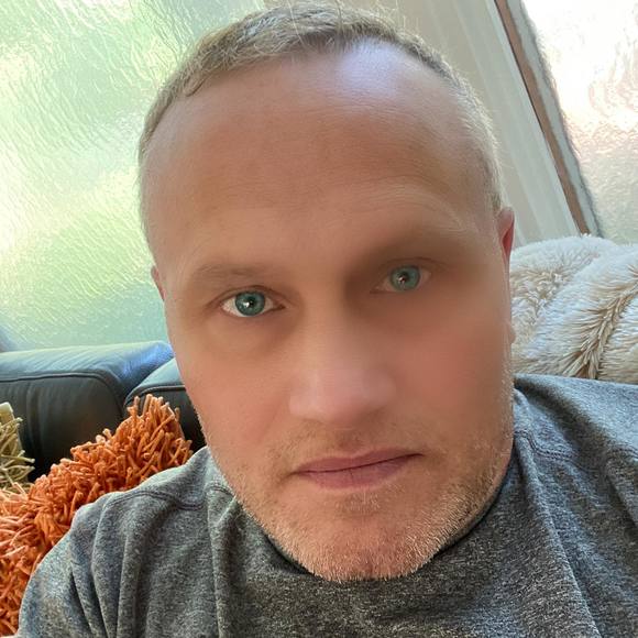 Profile Picture of John Ingle (@john_ingle) on Poshmark