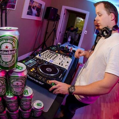 Profile Picture of Dave Starks (@Liquid_swords18) on Twitter