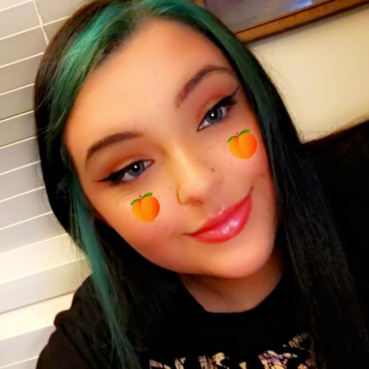 Profile Picture of cameron latiolais💜 (@clatiolais_) on Tiktok