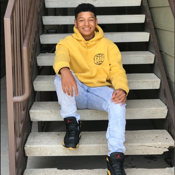 Profile Picture of Josiah Garcia (@josiahitm) on Poshmark