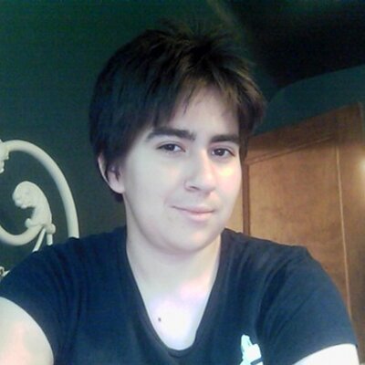 Profile Picture of Mari Bennett (@Syniram) on Twitter