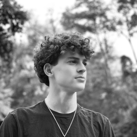 Profile Picture of Jordan Noel (@tjordant) on Poshmark