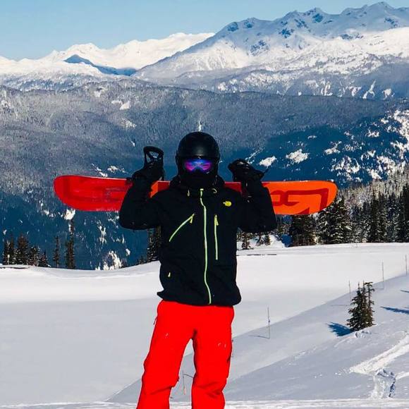 Profile Picture of Patrick Chan (@evovlncr) on Poshmark