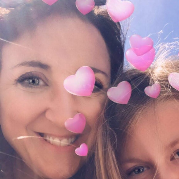 Profile Picture of Joanna Talbot (@joanna_talbot) on Poshmark