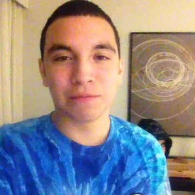 Profile Picture of Renne Robert V. (@RobertsArmyy) on Twitter