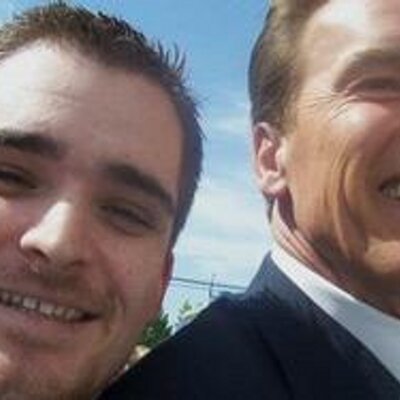 Profile Picture of Raymond Hall (@RealRayHall) on Twitter