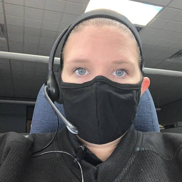 Profile Picture of Breane Wigand (@bremarie87) on Poshmark