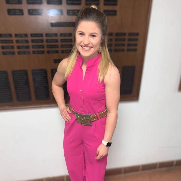 Profile Picture of Fallon Dyer (@cowgirljayhawk) on Poshmark