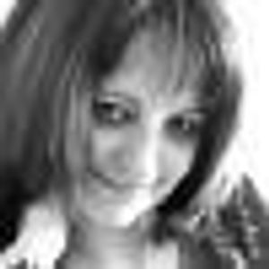 Profile Picture of Célia Pinheiro (@289971194) on Myspace