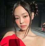 Profile Picture of Kiana Lee (@Kiana-Lee) on Facebook