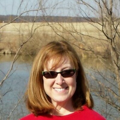 Profile Picture of Donna McMillen (@33donnaDonna) on Twitter