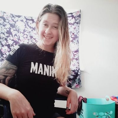 Profile Picture of Jeff Jessica (@Oluwefamo) on Twitter