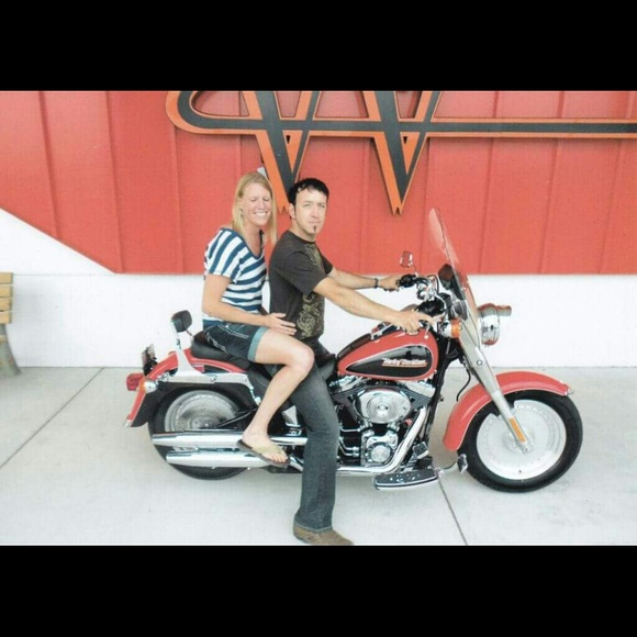 Profile Picture of Tammy Franklin (@tammypeanut) on Poshmark