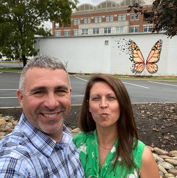 Profile Picture of Darrin Costner (@dnkcostner) on Poshmark