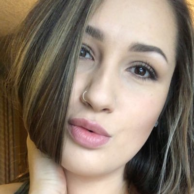 Profile Picture of B (@BaileyBeck7) on Twitter